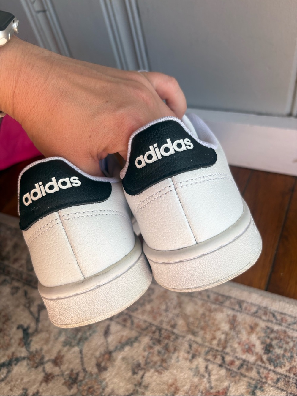 Women’s size 7 Leather White & Black Adidas Sneakers - Picture 4 of 7